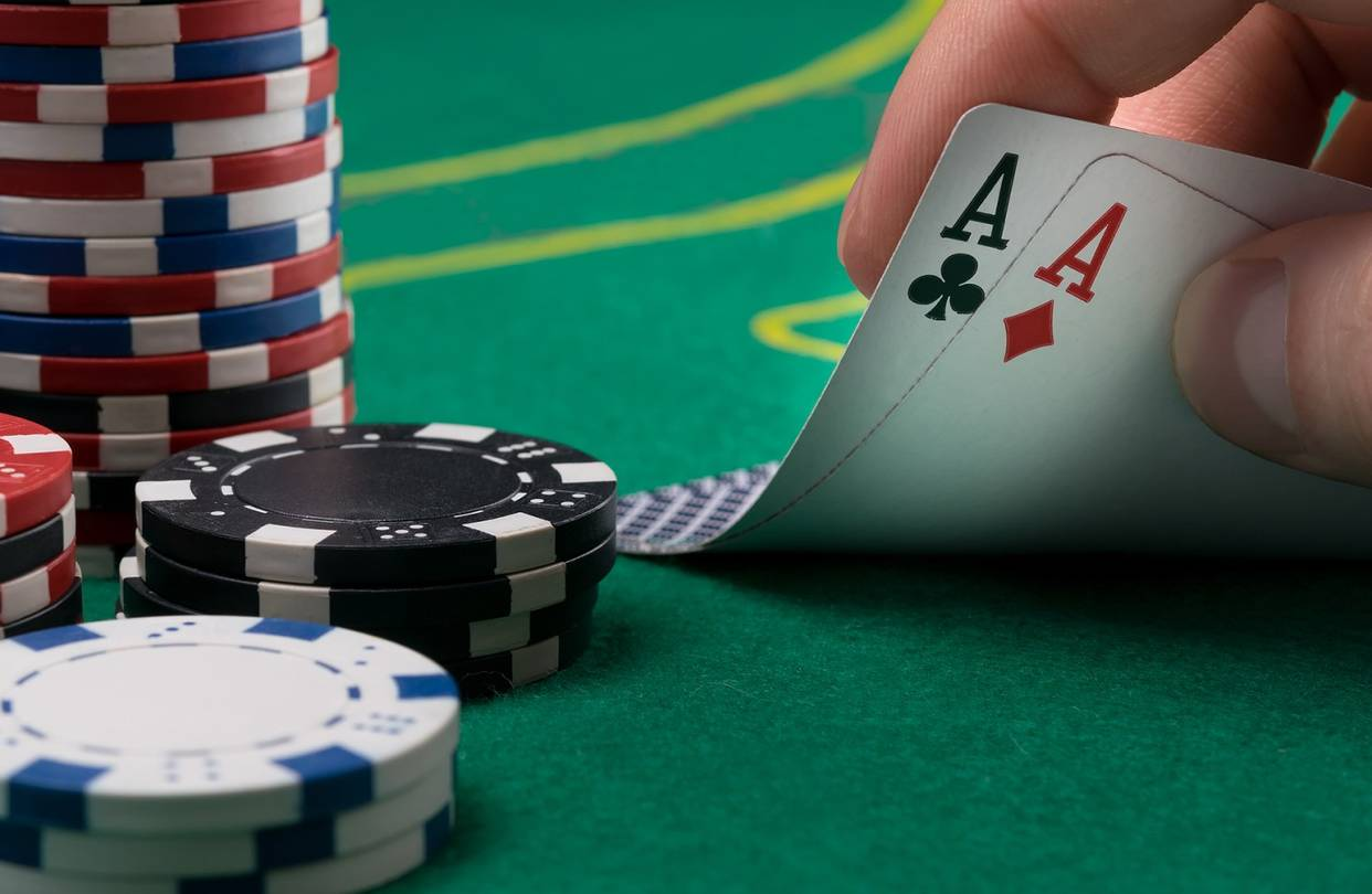 Gambling at Online Casinos Games